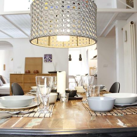 Art Apartment Velluti Firenze Eksteriør billede