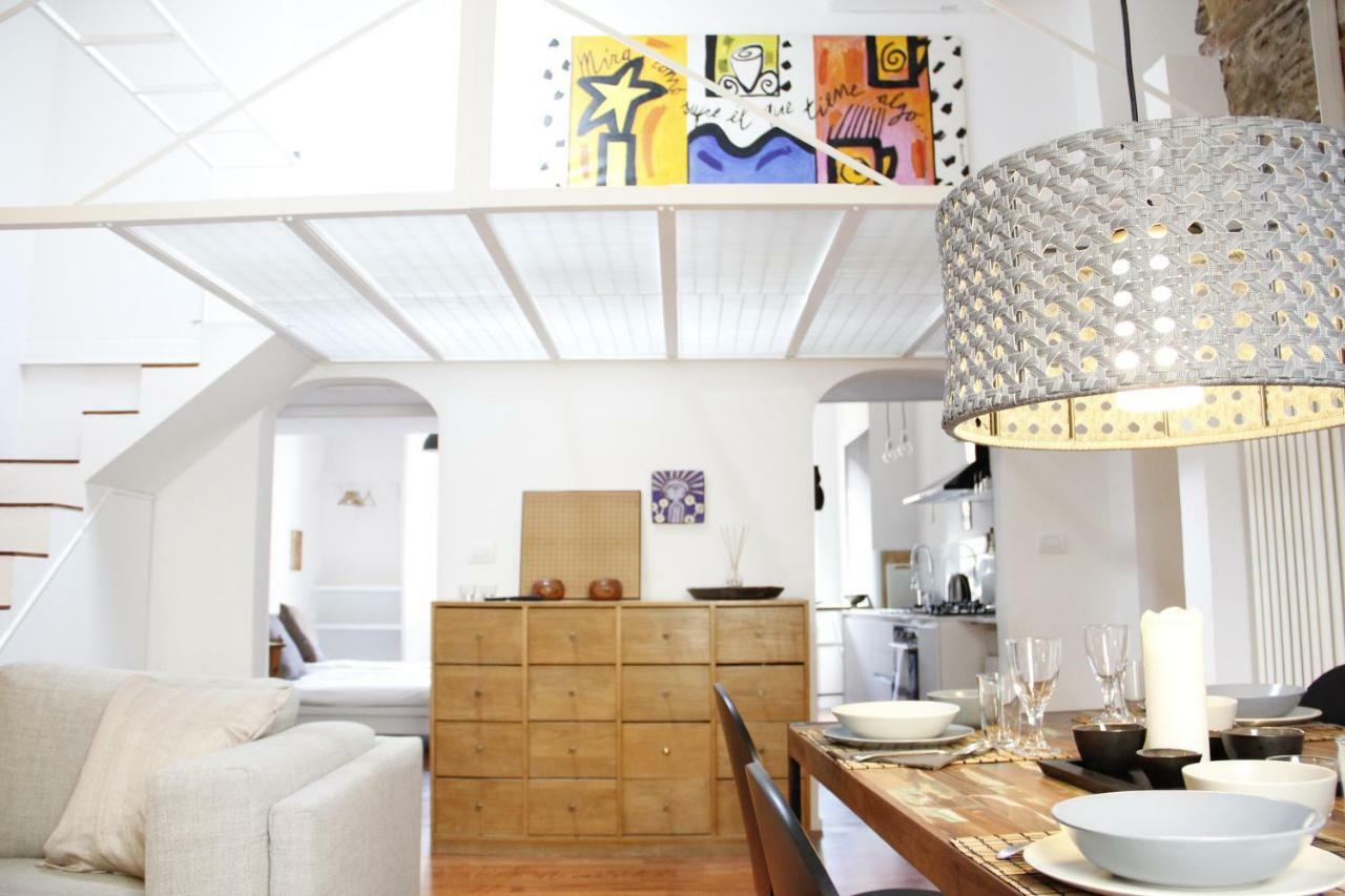 Art Apartment Velluti Firenze Eksteriør billede