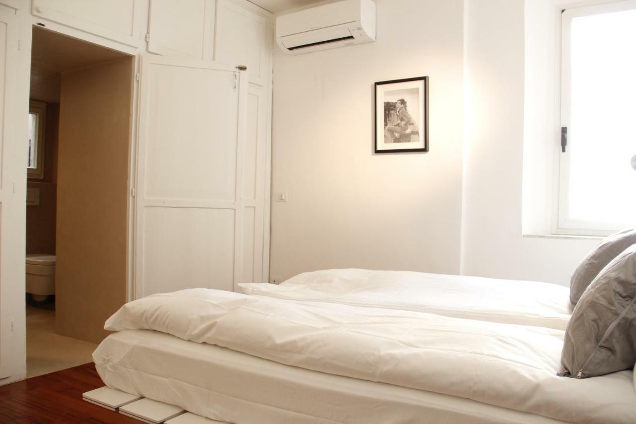 Art Apartment Velluti Firenze Eksteriør billede