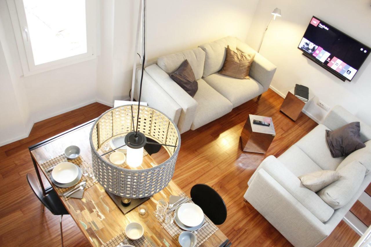 Art Apartment Velluti Firenze Eksteriør billede